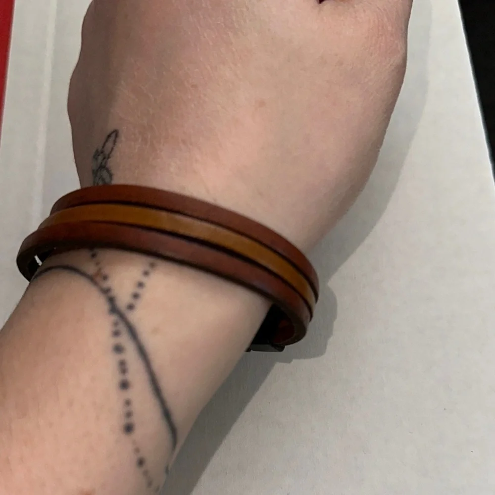 Brown Leather Men's Bracelet with magnetic closure